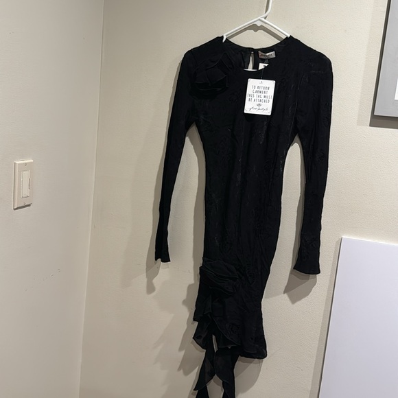 NWT Delfi Collective Mini Dress free people floral appliqué
Xs - Picture 2 of 13